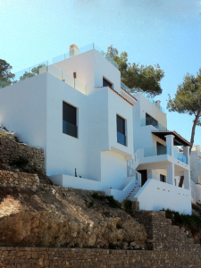 Renovated façade on detached family home in Siesta (Ibiza)