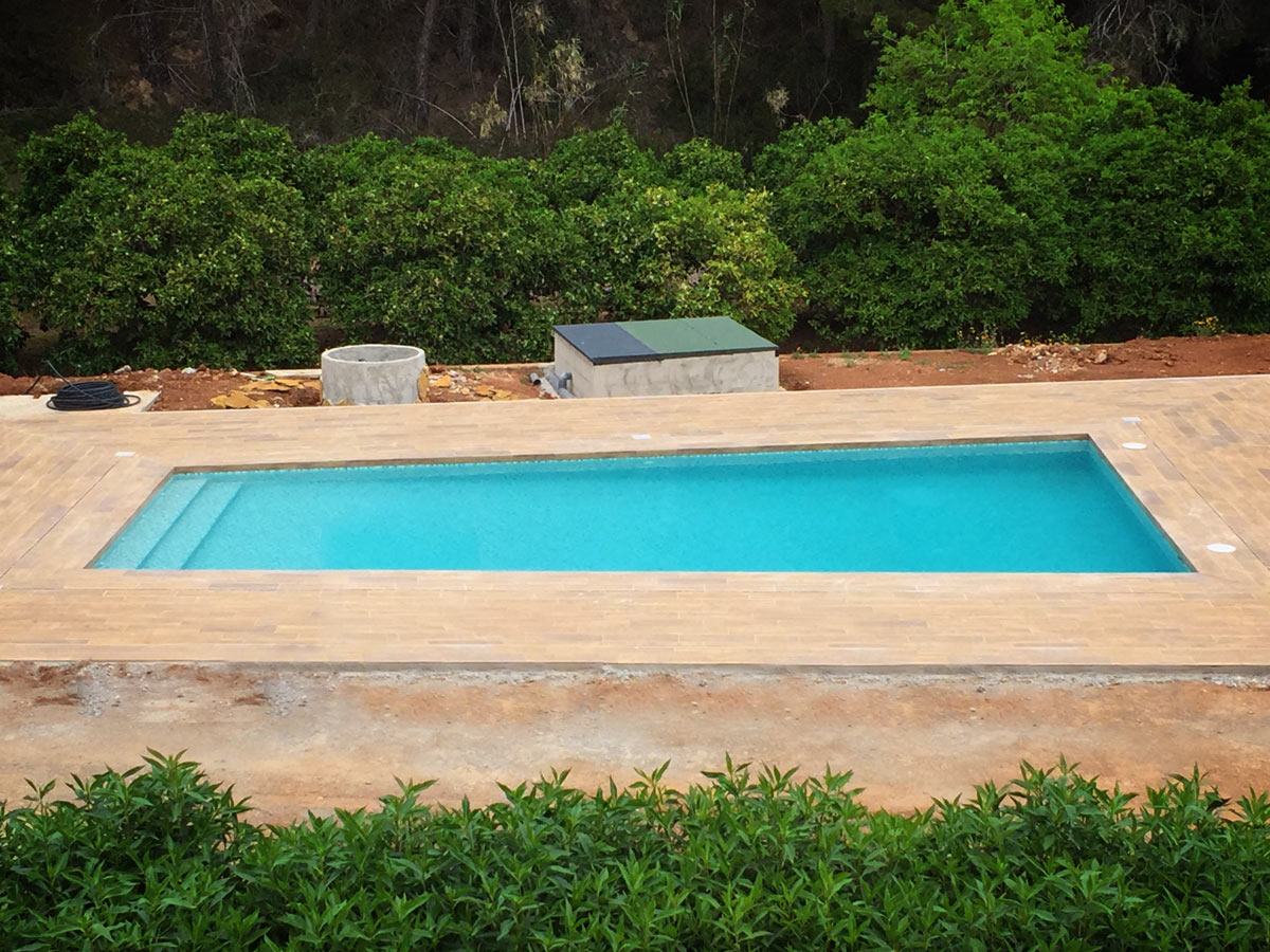 Swimming pool finished in Colomar